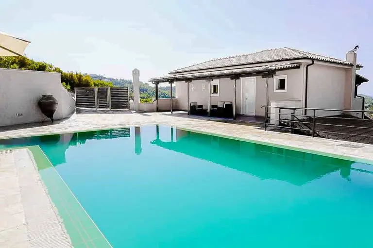 Villa Anemoessa, Platanias, Skiathos - villa photo 19 of the private holiday villa