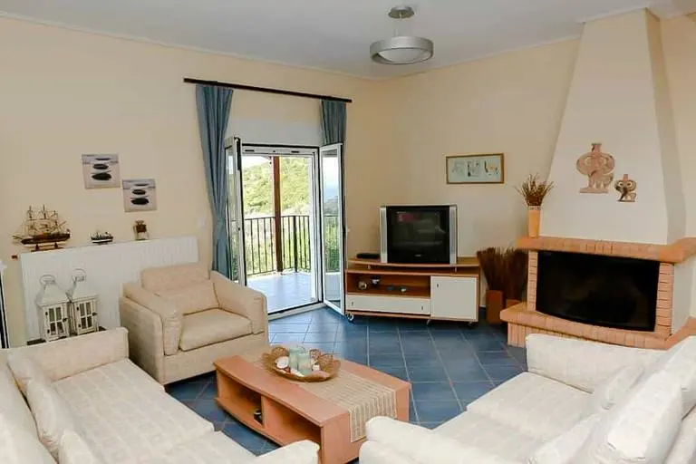Villa Anemoessa, Platanias, Skiathos - villa photo 5 of the private holiday villa